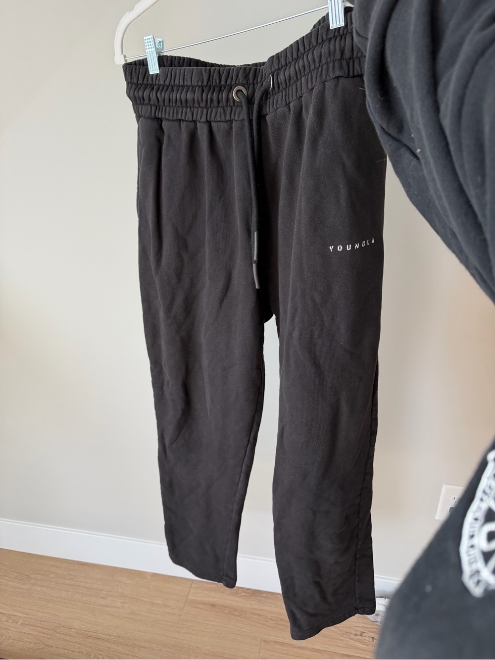 YOUNGLA Black Heavyweight Sweats size Large